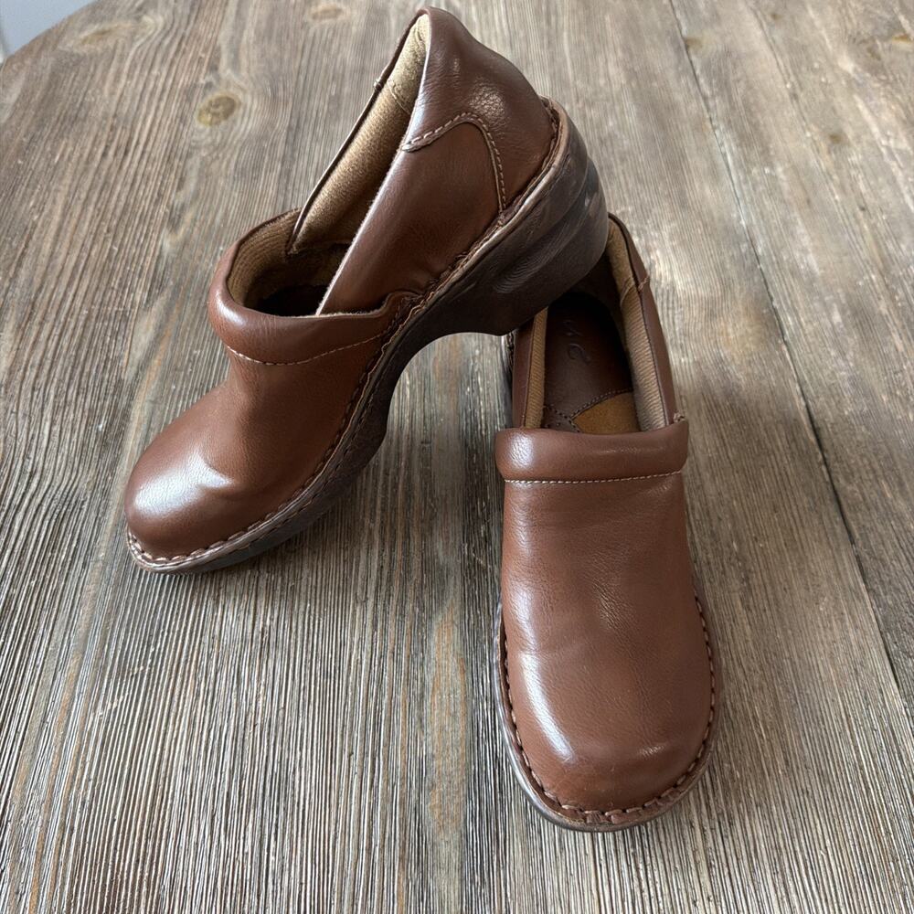 B.O.C. Peggy Comfort faux Leather Mule Clog Mocc Brown Oiled Women's Size 8